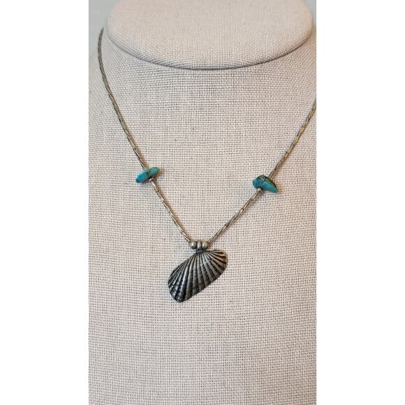 Vintage Sterling Silver Shell Twisted Bead Turquoise Chip Barrel Clasp Choker - Picture 7 of 7